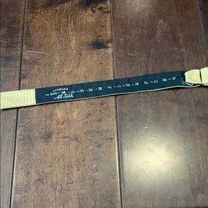 Jos. A. Bank Accessories - Jos. A Bank yellow/gold pattern Self-tie bow tie Jos. A. Bank Accessories - Jos. A Bank yellow/gold pattern Self-tie bow tie